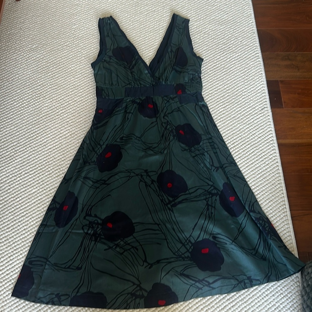 Marc Jacob’s Size 6 Dark Green Dress